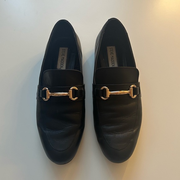 Steve Madden Black Leather Loafers - Picture 14 of 14